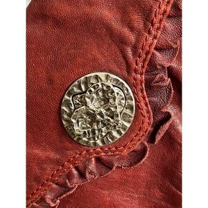 Lucky Brand Heart‎ Turn Lock Red Leather Clutch Ruffle Silver Boho Bag